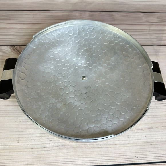 Puralum Italy Hammered Aluminum 2 qt Pot Server Vented 8” with Lid Dual Handle - Picture 13 of 16
